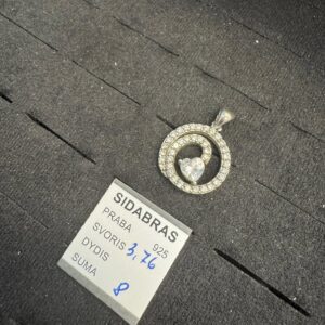 Sidabrinis pakabukas