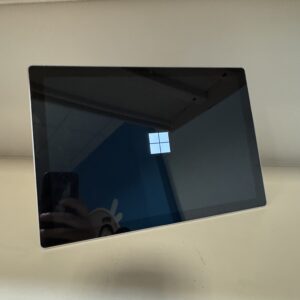 Microsoft Surface Pro (5th Gen)