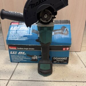 Makita DGA506Z