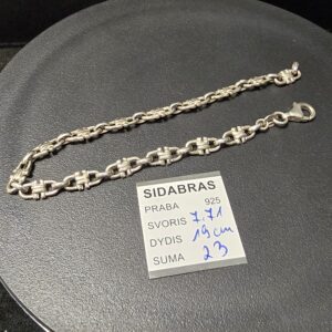 Sidabrinė apyrankė