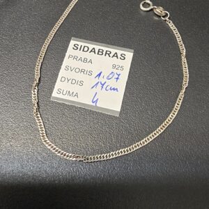 Sidabrinė apyrankė