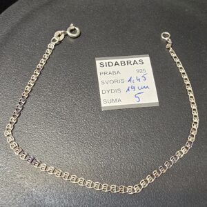 Sidabrinė apyrankė