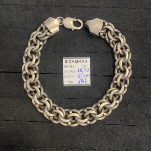 Sidabrinė apyrankė