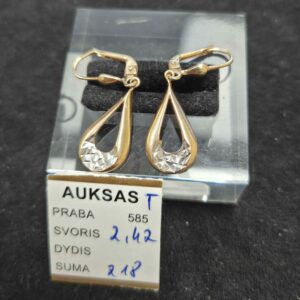 Auksiniai auskarai