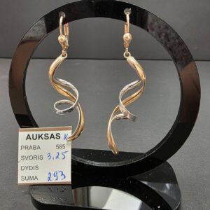 Auksiniai auskarai