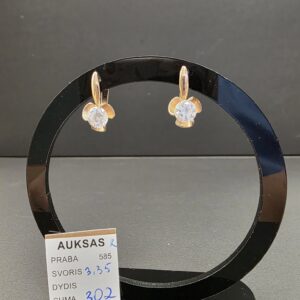 Auksiniai auskarai