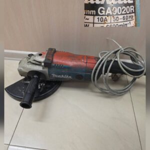 Makita GA9020R kampinis šlifuoklis