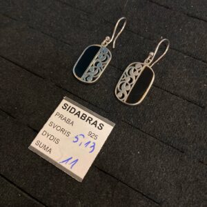 Sidabriniai auskarai