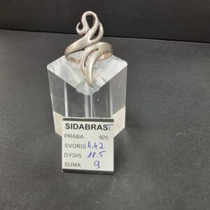 Sidabrinis žiedas