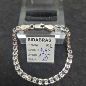 Sidabrinė apyrankė